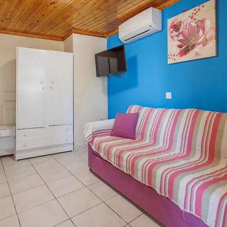 Ponte Rossa * Палеокастрица