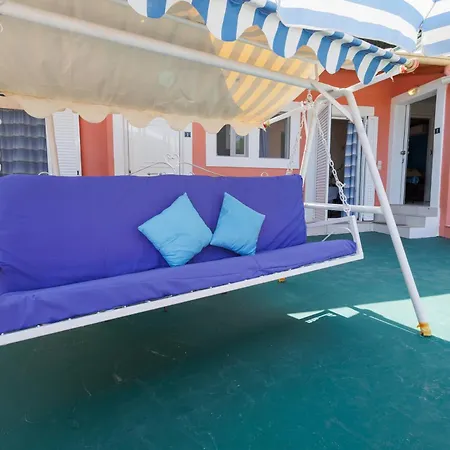 Ponte Rossa Палеокастрица