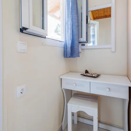 Ponte Rossa * Палеокастрица