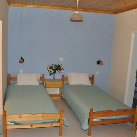 Ponte Rossa Апартаменты Палеокастрица